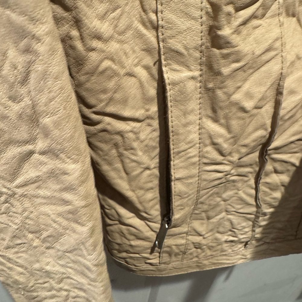 EUC Wilsons Leather Beige/Tan Leather Bike Jacket with Paisley Lining - Picture 11 of 11
